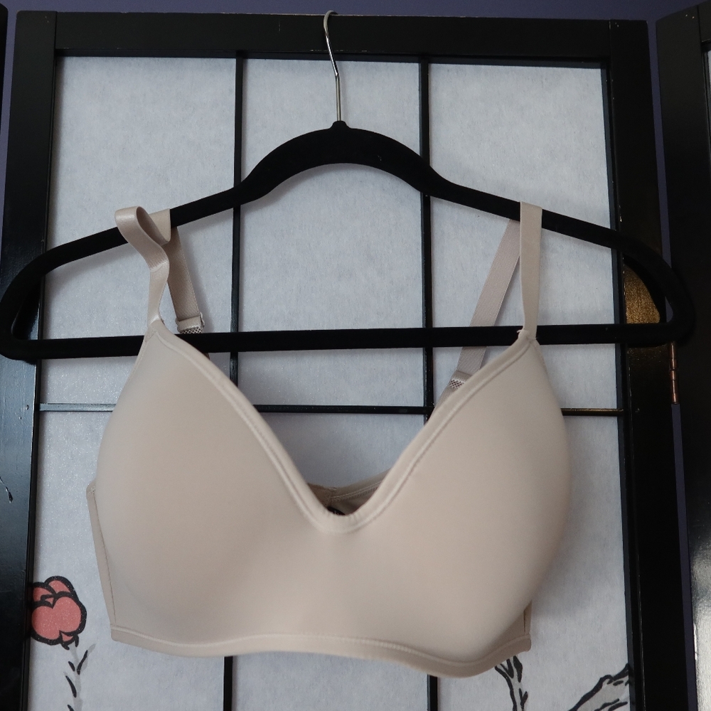 Rene Rofe Cream Seamless Bra 36D